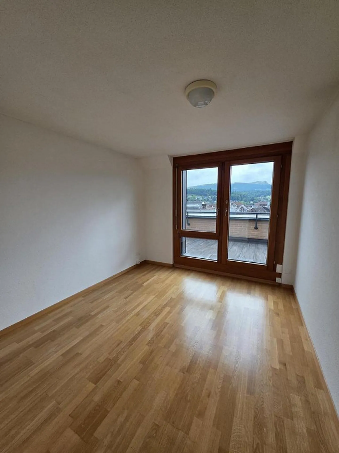 Votre nouveau chez-vous dans la vieille ville ! - Photo 6 sur 10