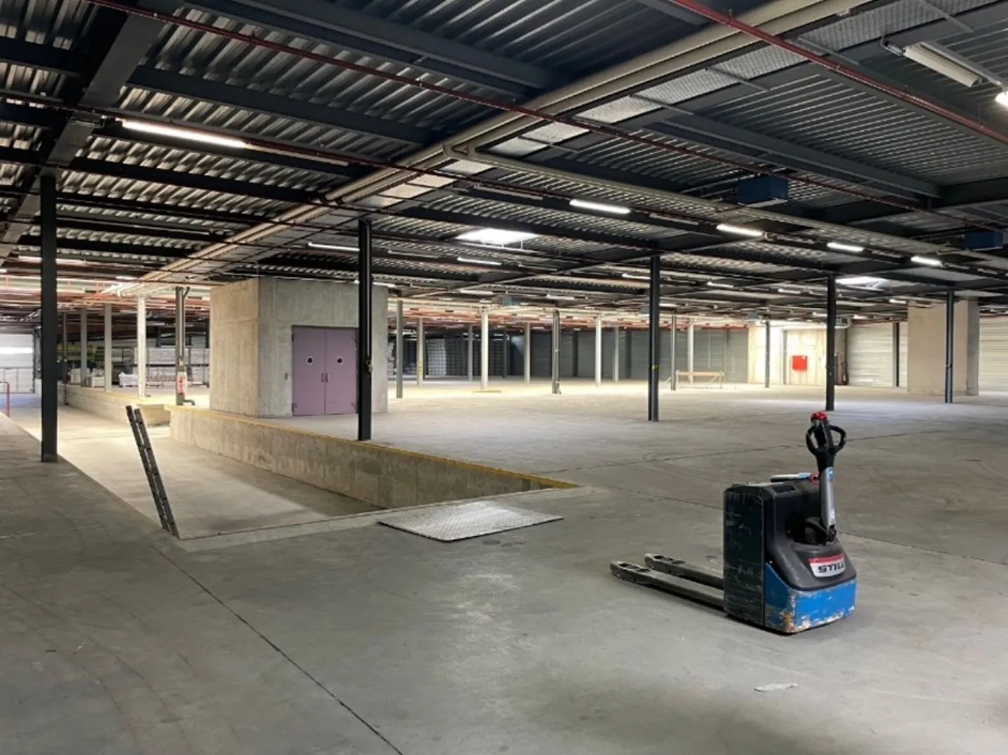 Entrepôt logistique - Photo 3 sur 4