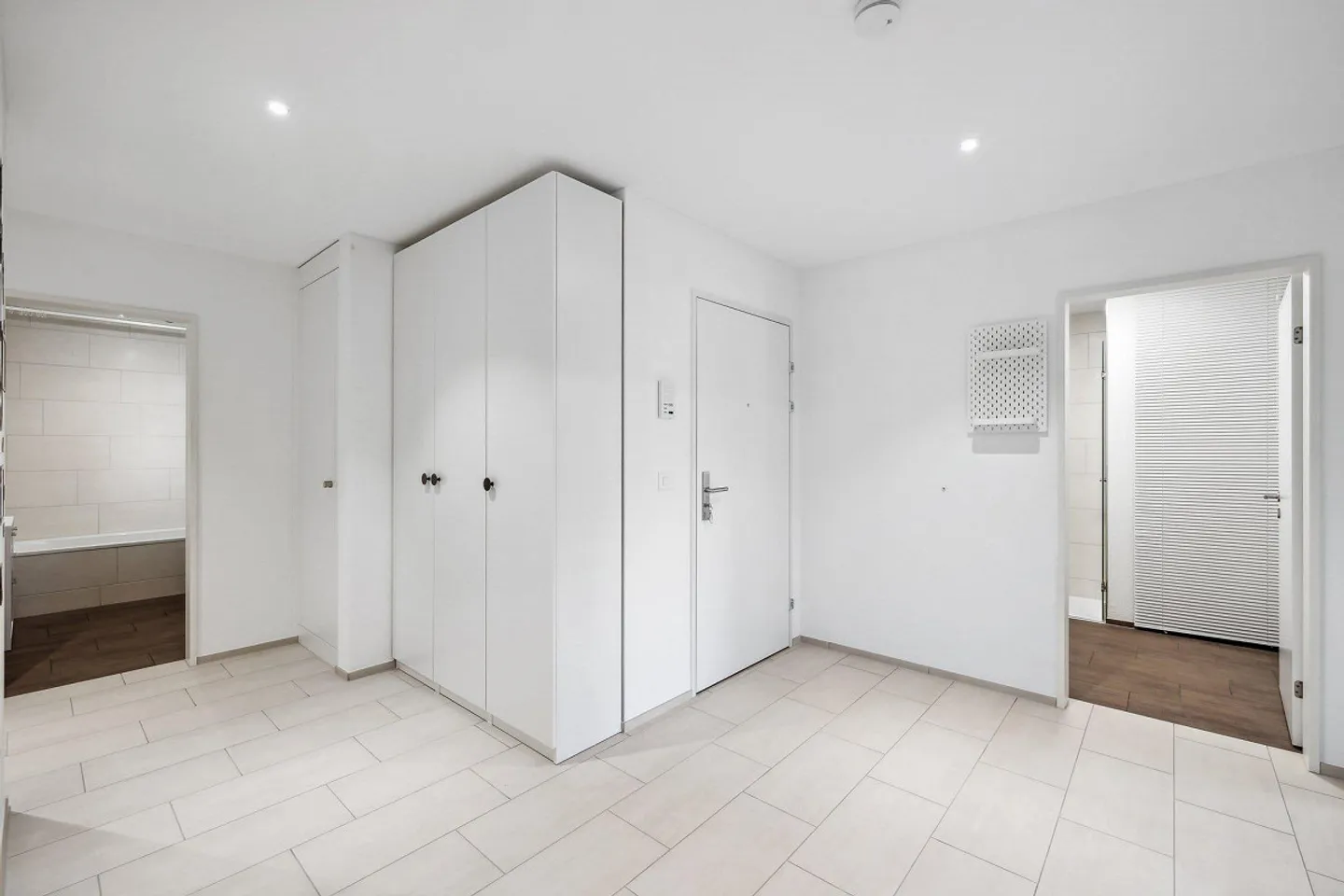 Appartamento 5.5 stanze a Oberentfelden - moderno con grande balcone - Foto 11 di 13