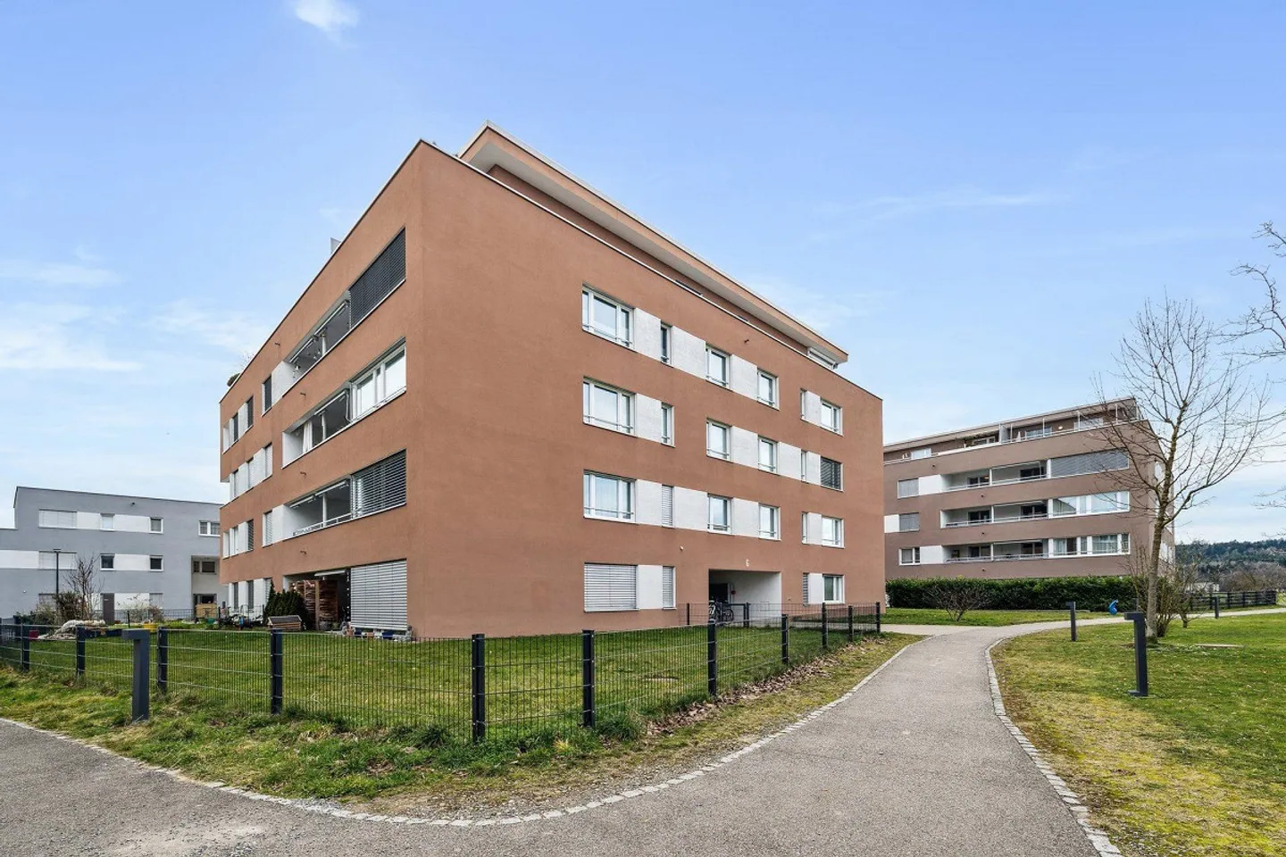 Appartamento 5.5 stanze a Oberentfelden - moderno con grande balcone - Foto 13 di 13