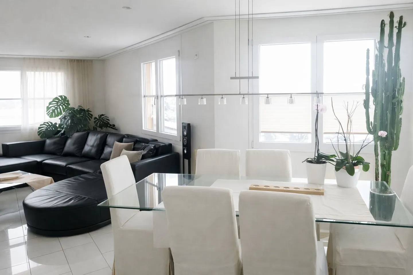 Stylish living in an idyllic location in Siebnen - Photo 7 of 12