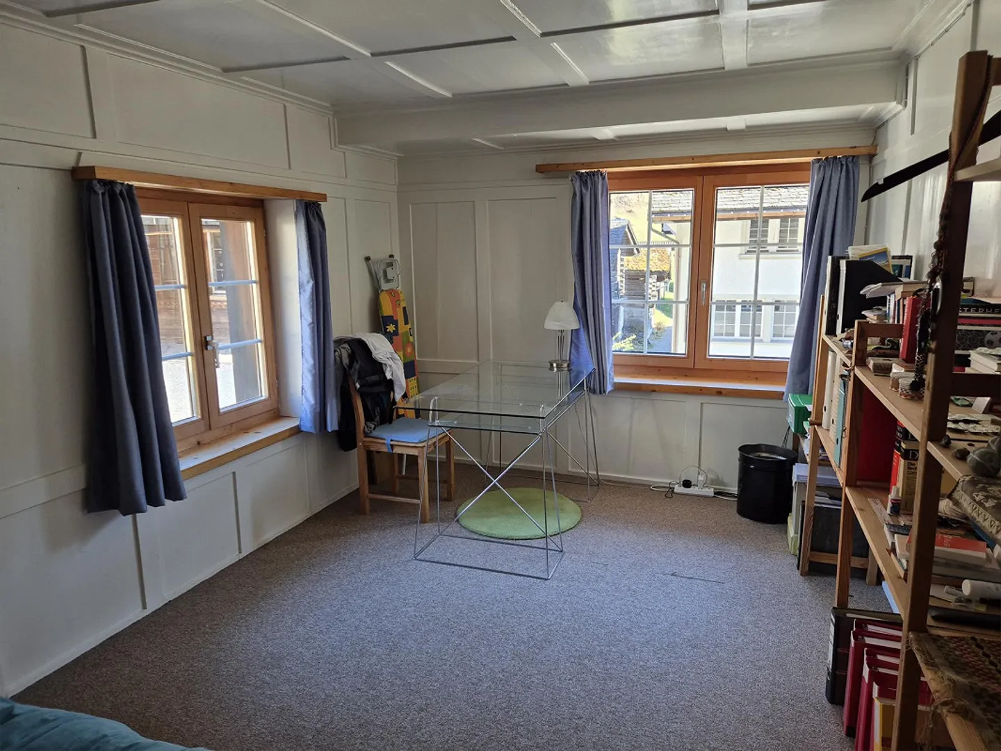 Appartement sous les combles de 5 1/2 pièces sur 2 étages avec jardin - Photo 4 sur 11