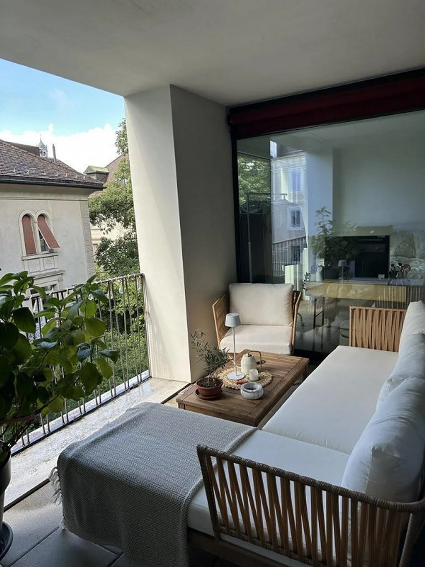 Modern Living in a Central Location - Photo 8 of 10