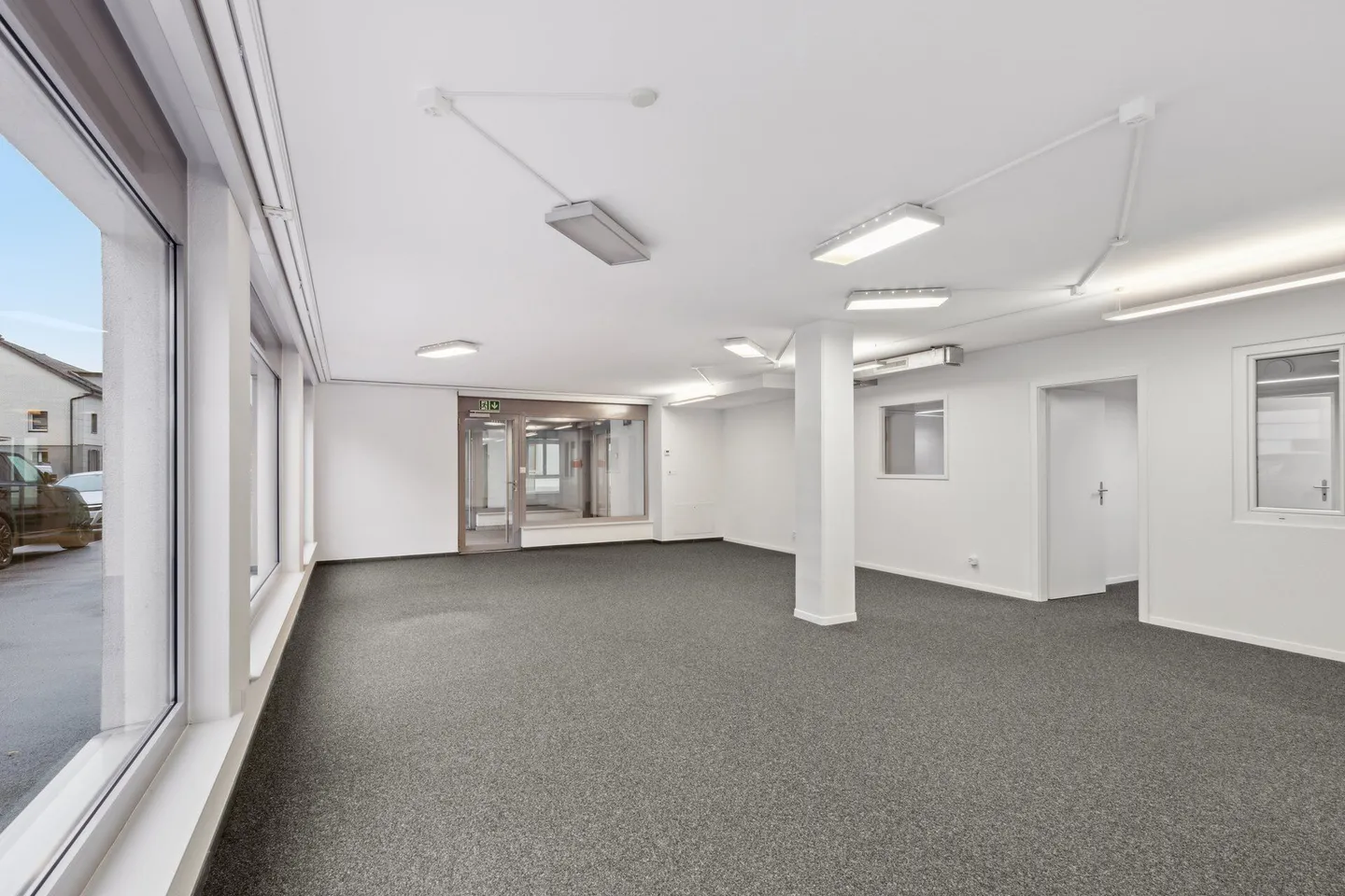 Il tuo nuovo locale commerciale in una posizione centrale privilegiata - Foto 1 di 9