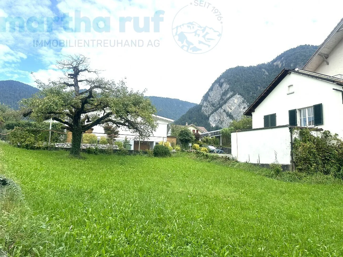 Terreno edificabile direttamente sull'Aare con una vista spettacolare sulle montagne - Foto 3 di 7