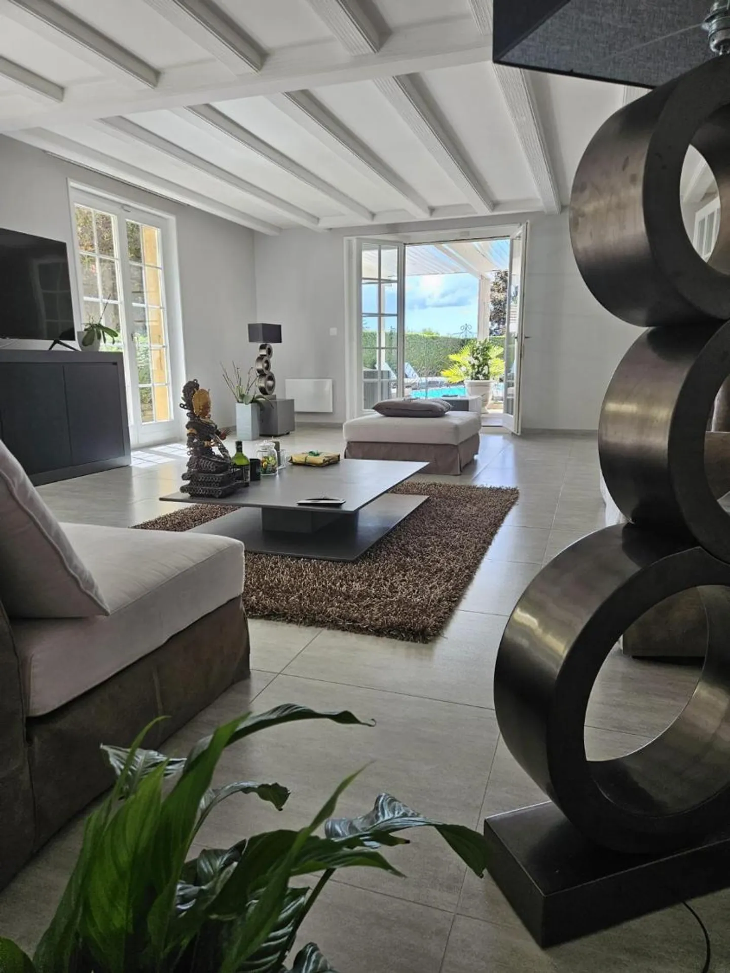 Villa magnifique avec piscine - Photo 1 sur 14
