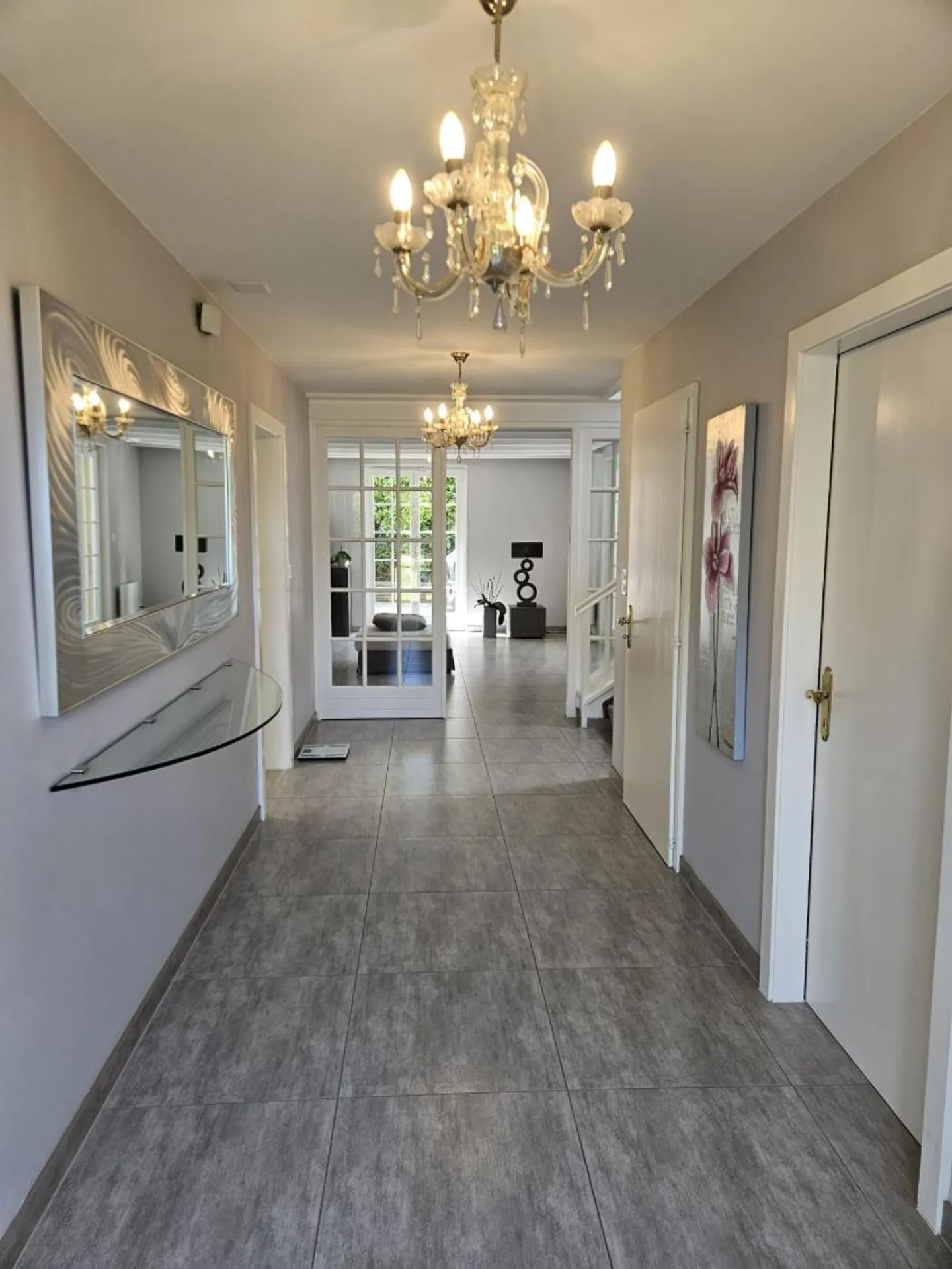 Villa magnifique avec piscine - Photo 3 sur 14
