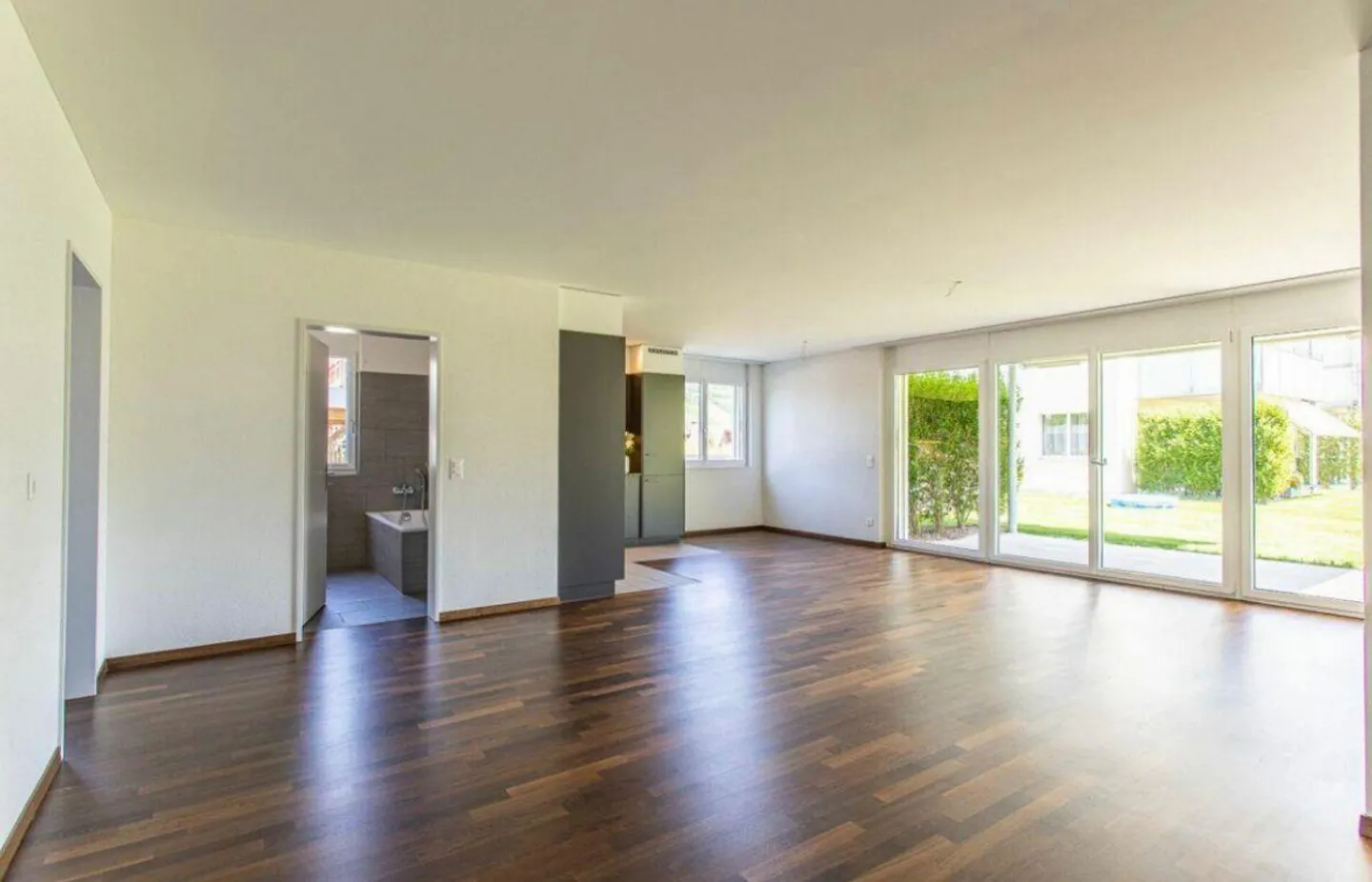 Modernes Apartment mit Garten - Foto 1 von 10