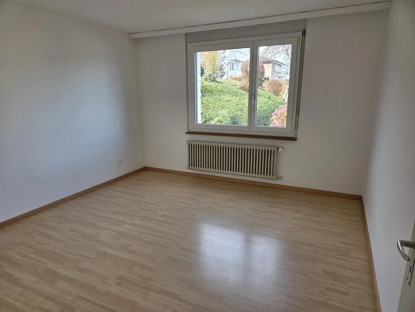 Zu vermieten 4 Zimmer Wohnung mit toller Aussicht auf Luzern - Foto 2 von 4