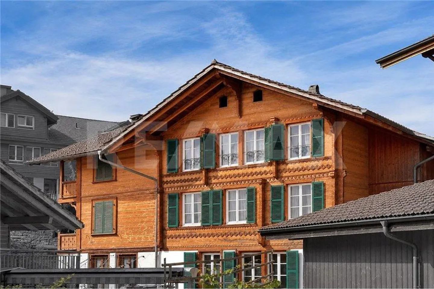 Charmante maison trifamiliale avec histoire - entièrement louée et plus... - Photo 1 sur 13