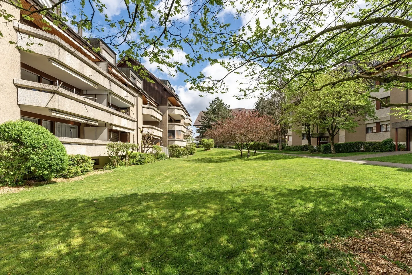 Ampio appartamento di 3,5 locali in affitto a Schönbühl! - Foto 1 di 6
