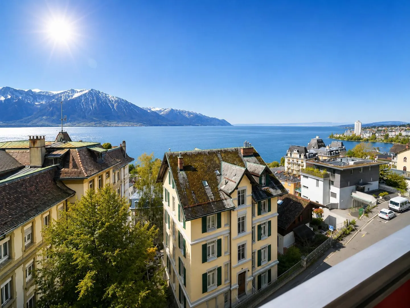 Appartement Charmant avec Vue sur le Lac - Photo 2 sur 7