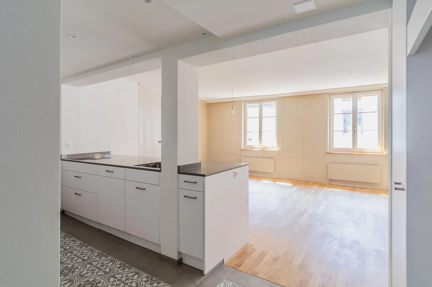 Appartamento 3.5 stanze recentemente ristrutturato nella città vecchia di Sciaffusa - Foto 4 di 9