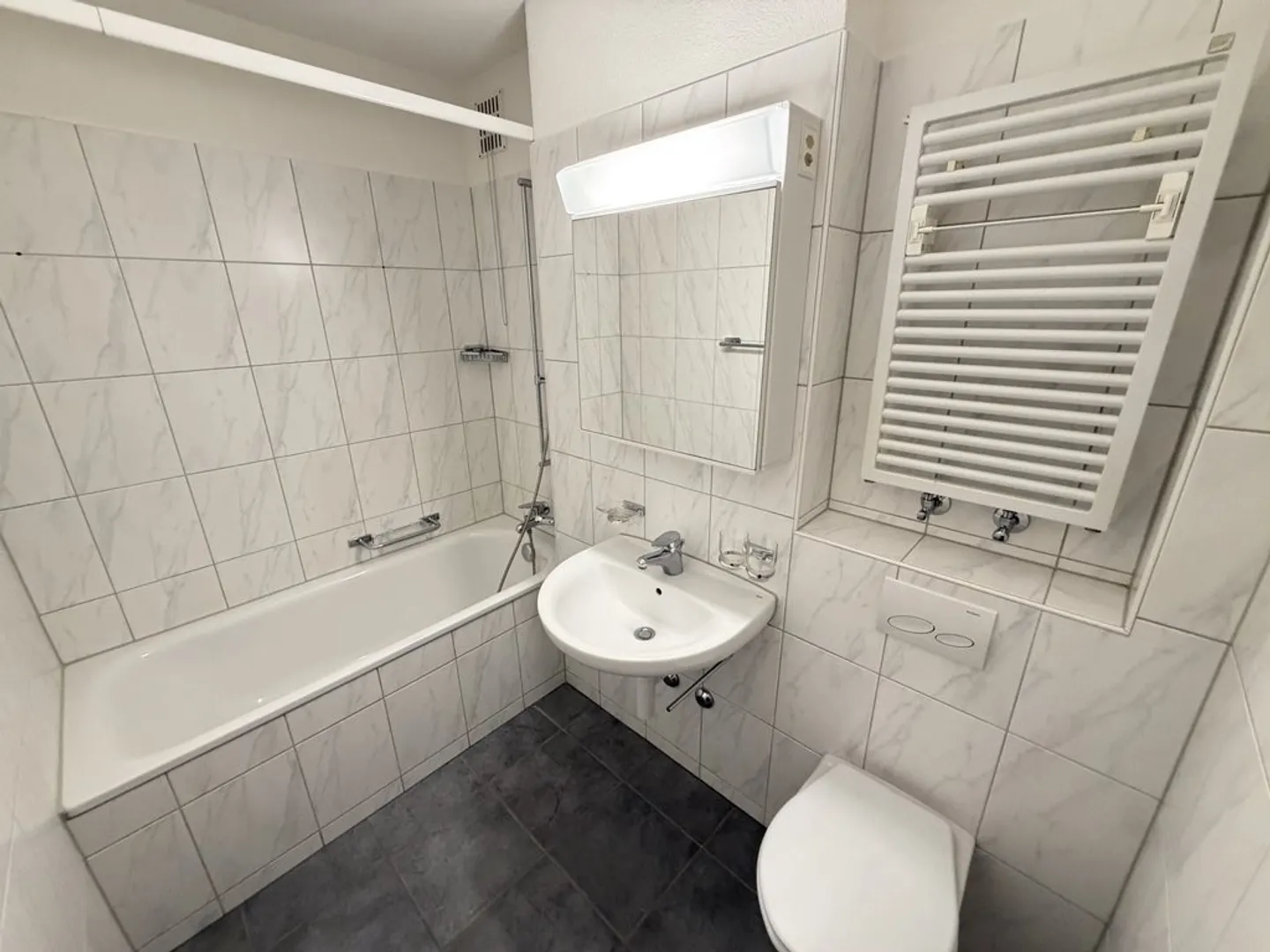 Affittare un appartamento di 4 ½ stanze a Lenzburg - Foto 7 di 10