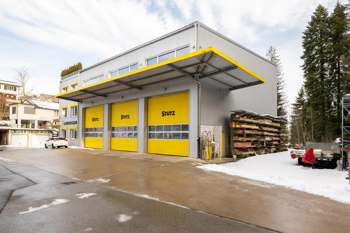 Commercial Yield Property - Photo 3 of 21