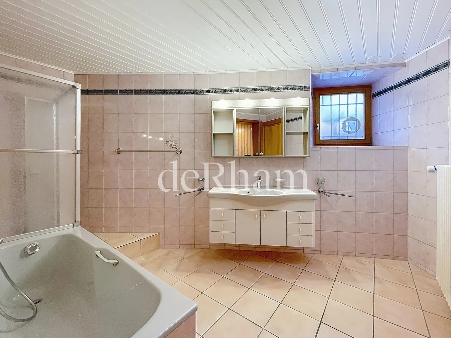 Charmante Wohnung mit Aussicht - Foto 4 von 10