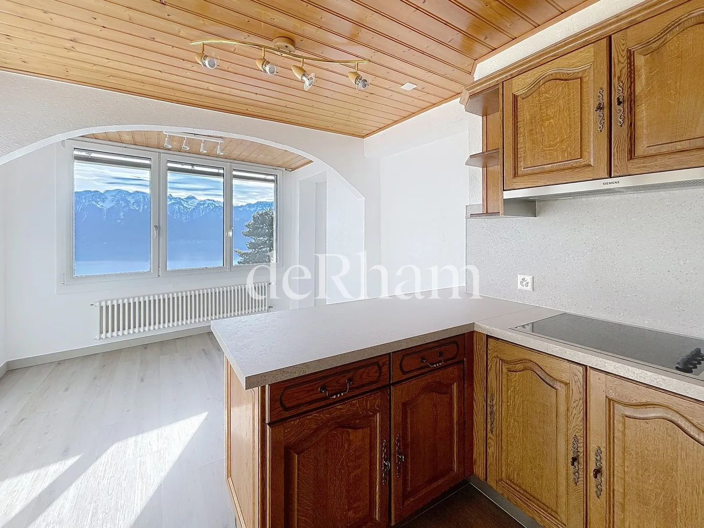 Charmante Wohnung mit Aussicht - Foto 2 von 10