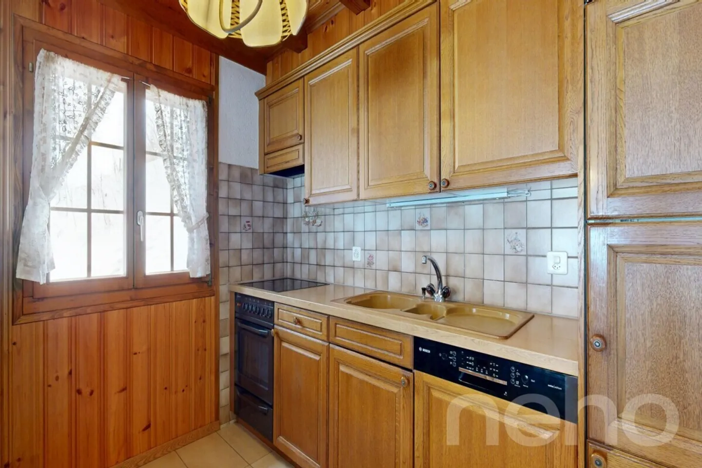Exklusiv: Chalet mit 4 Schlafzimmern und Garage - Foto 5 von 12