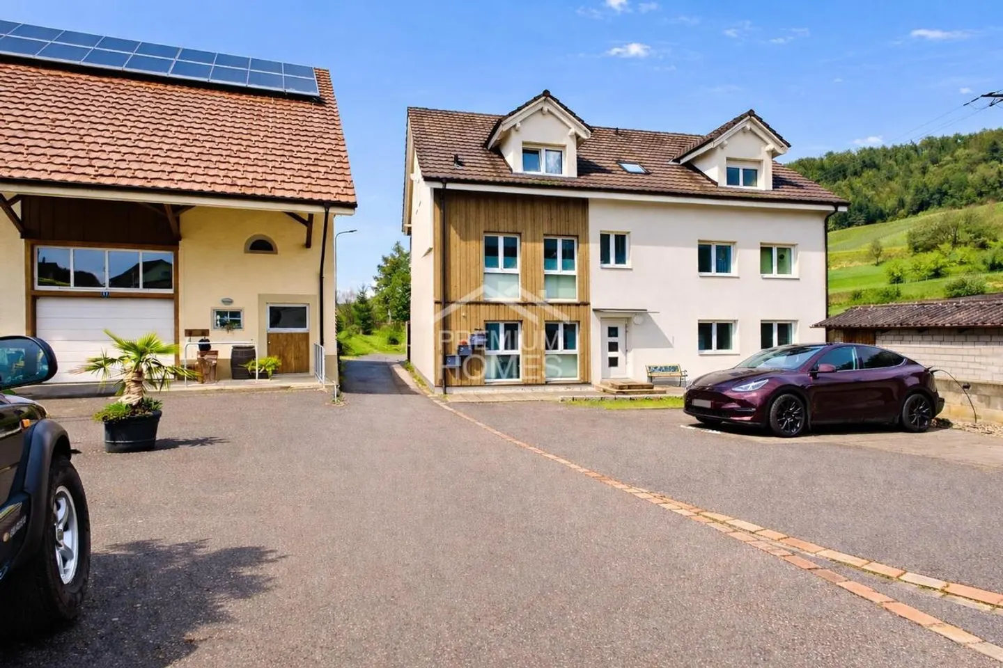 Geräumiges Familienhaus - Renoviert - Foto 2 von 12