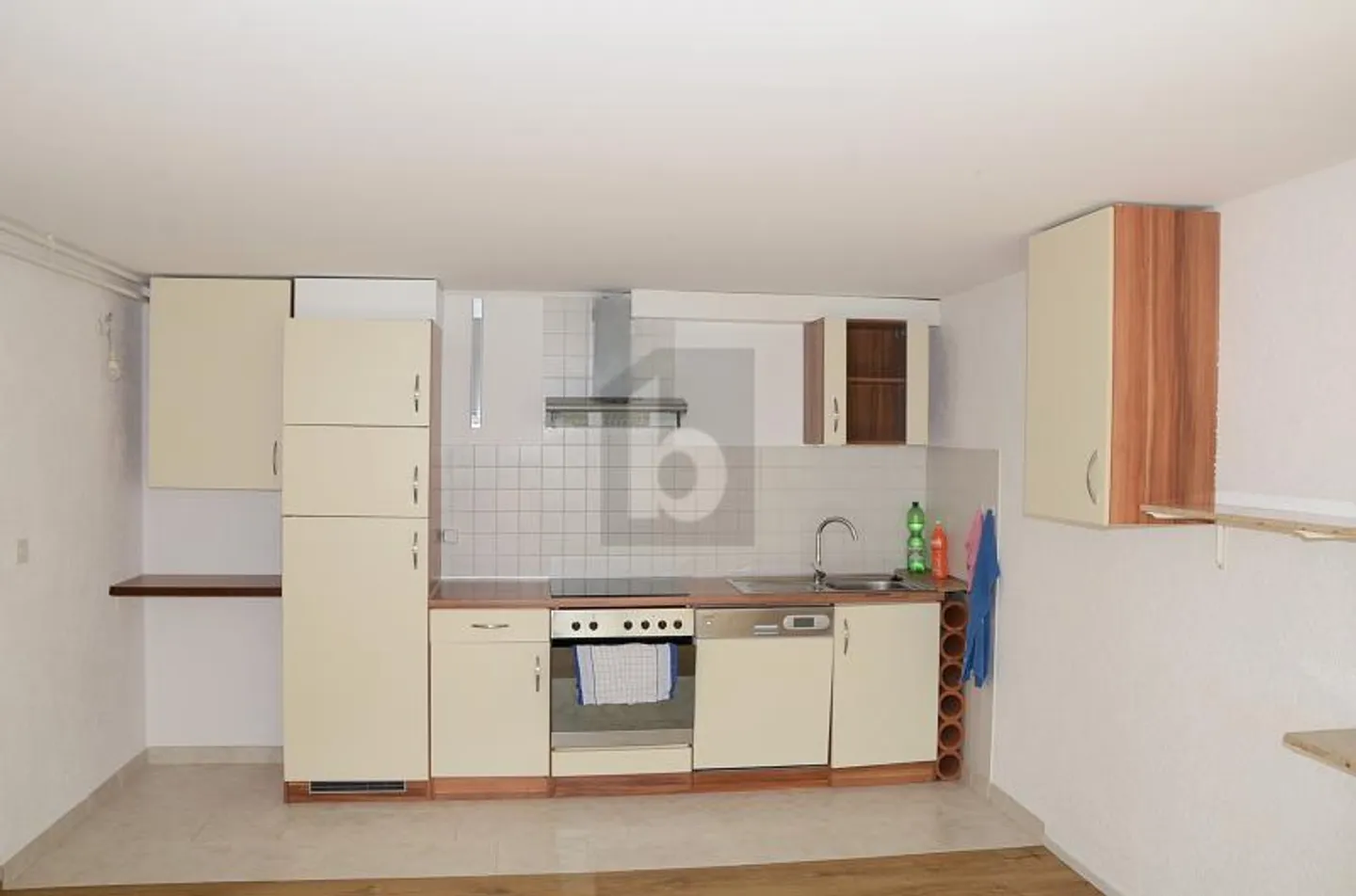 Appartement spacieux avec terrasse - Photo 4 sur 5