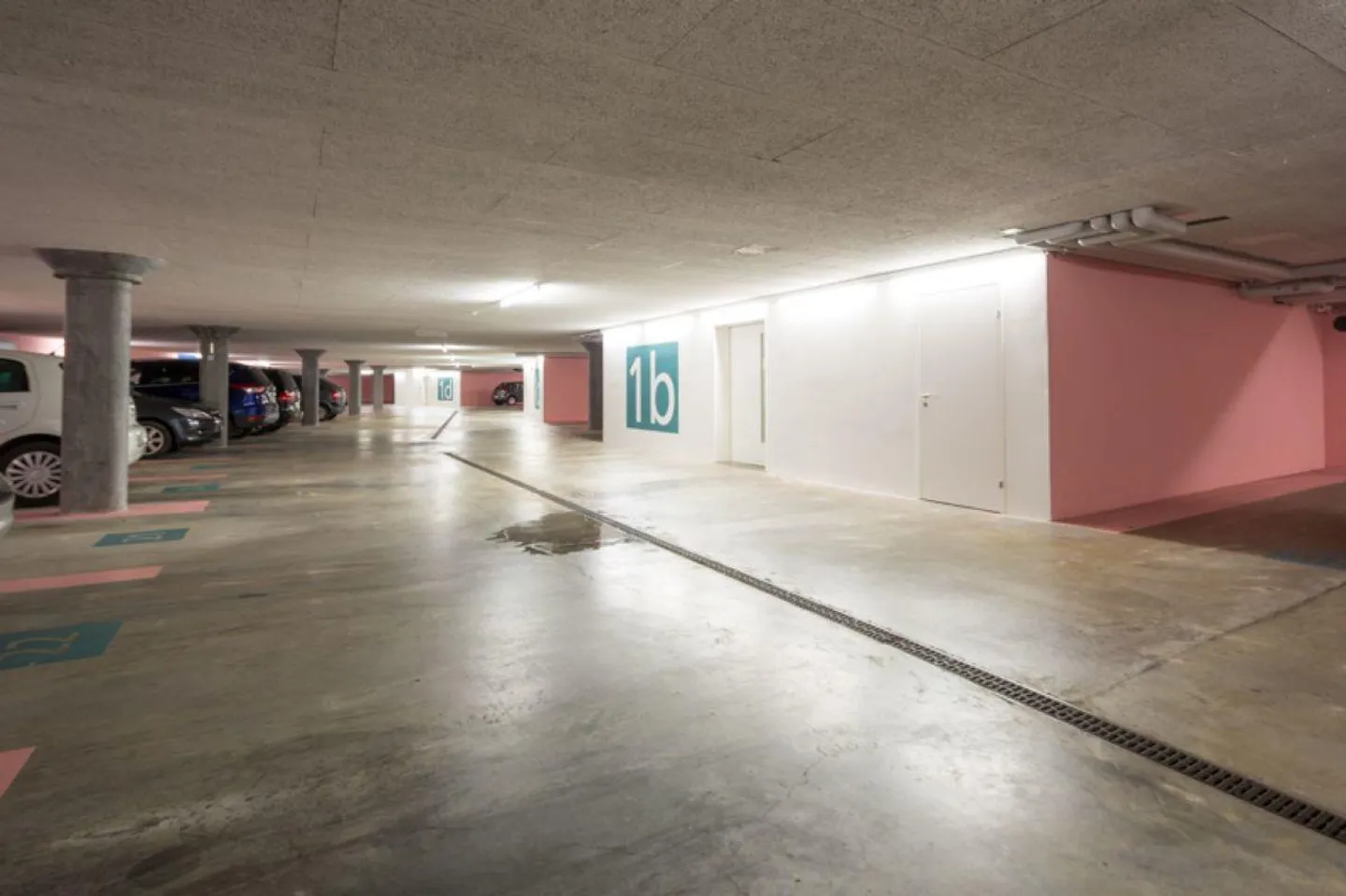 Parkplätze im Zentrum von Stans - Foto 1 von 1