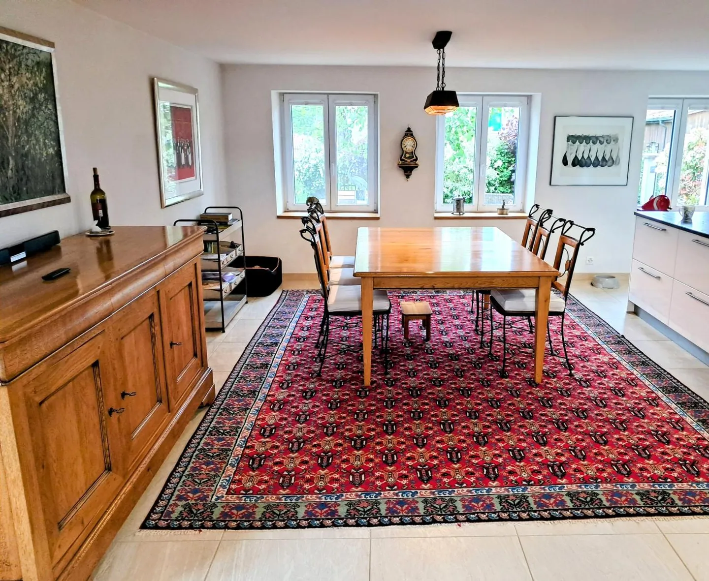 Extraordinary and very rare offer - Beautifully renovated village house on 4,385 m² - Photo 22 of 30