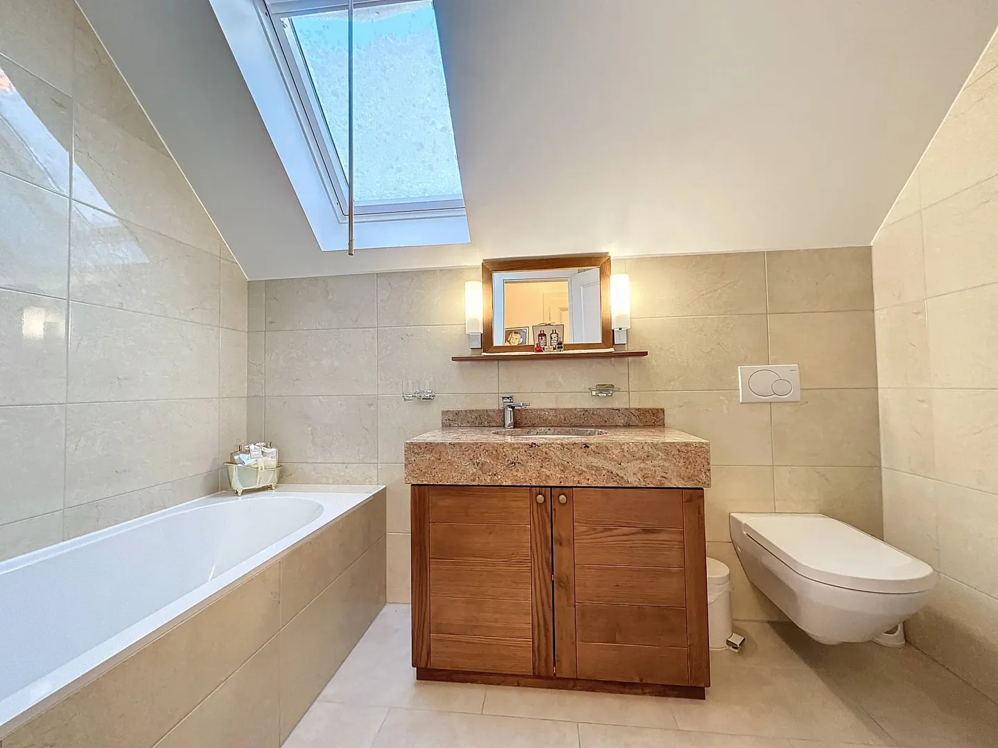 Magnificent Country House with 340 m² in the Midst of Nature - Photo 8 of 12