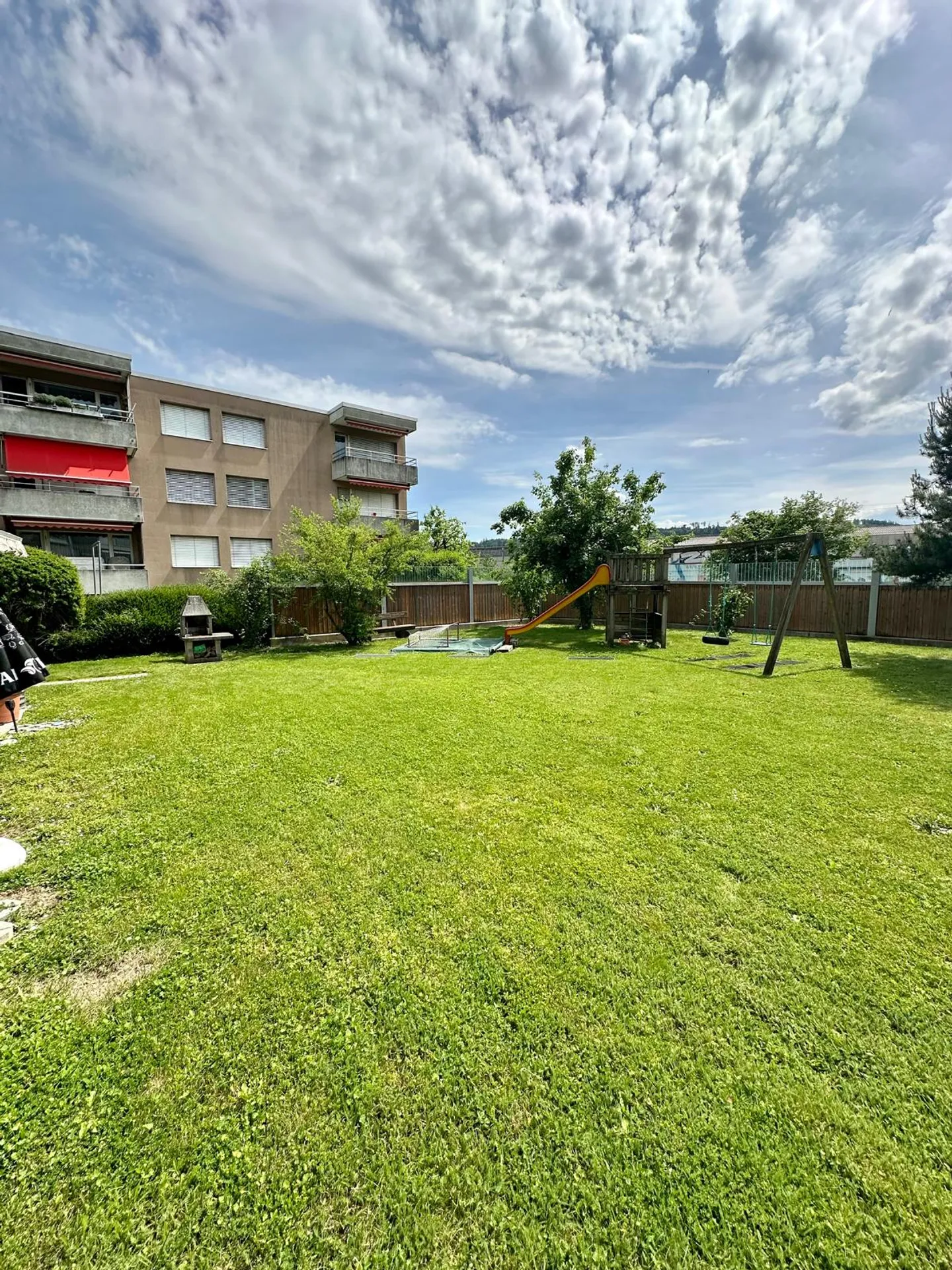 Modern 3.5-room apartment in Brügg - Photo 9 of 9