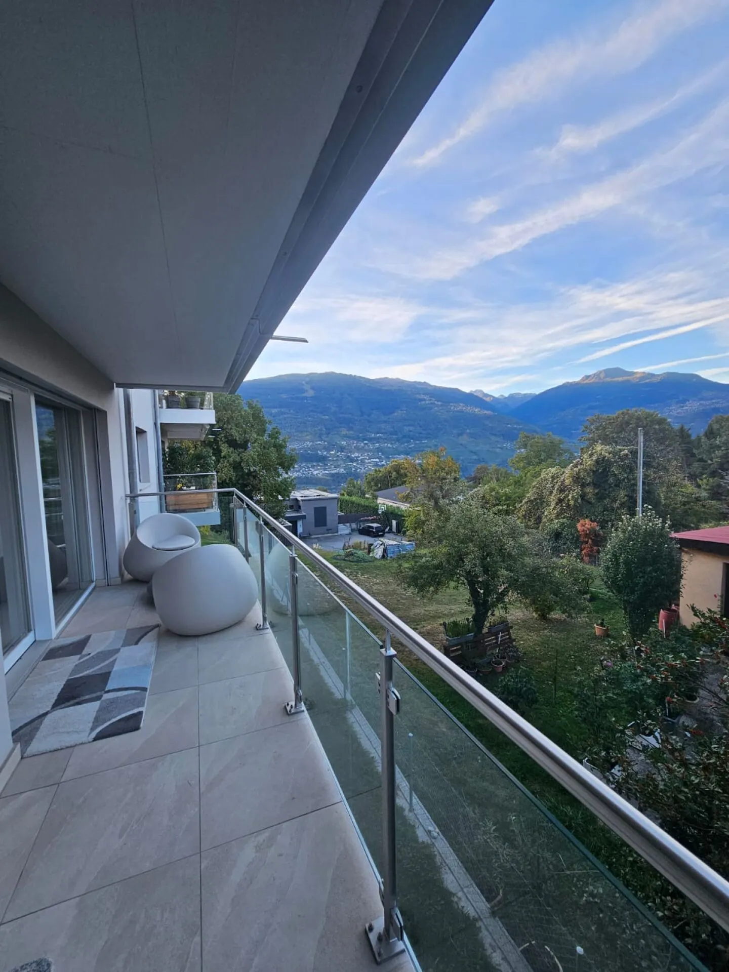 Elegante appartamento 2.5 con grande balcone, Ormône-Savièse - Foto 5 di 6