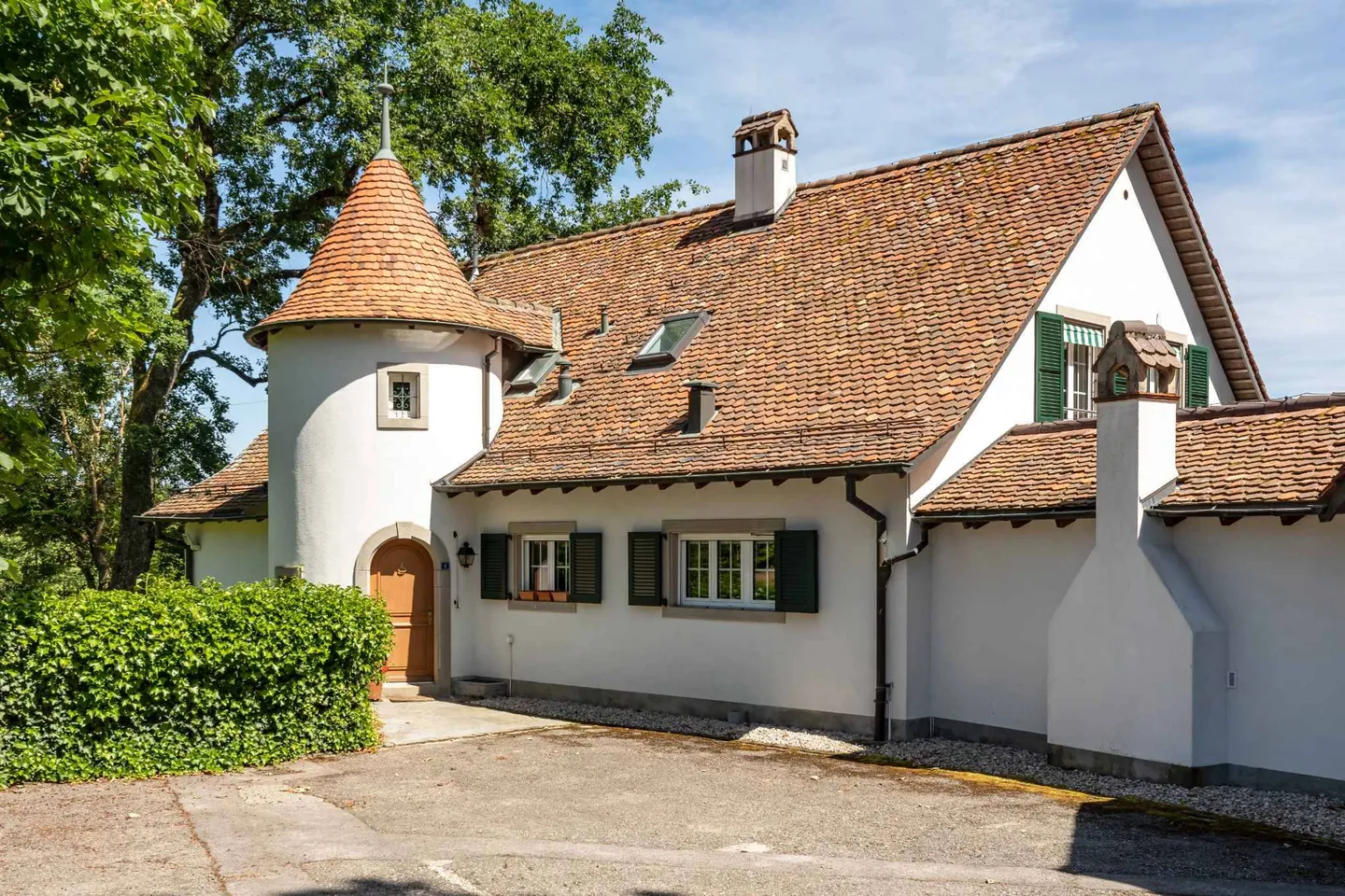 Magnificent Country House with 340 m² in the Midst of Nature - Photo 11 of 12