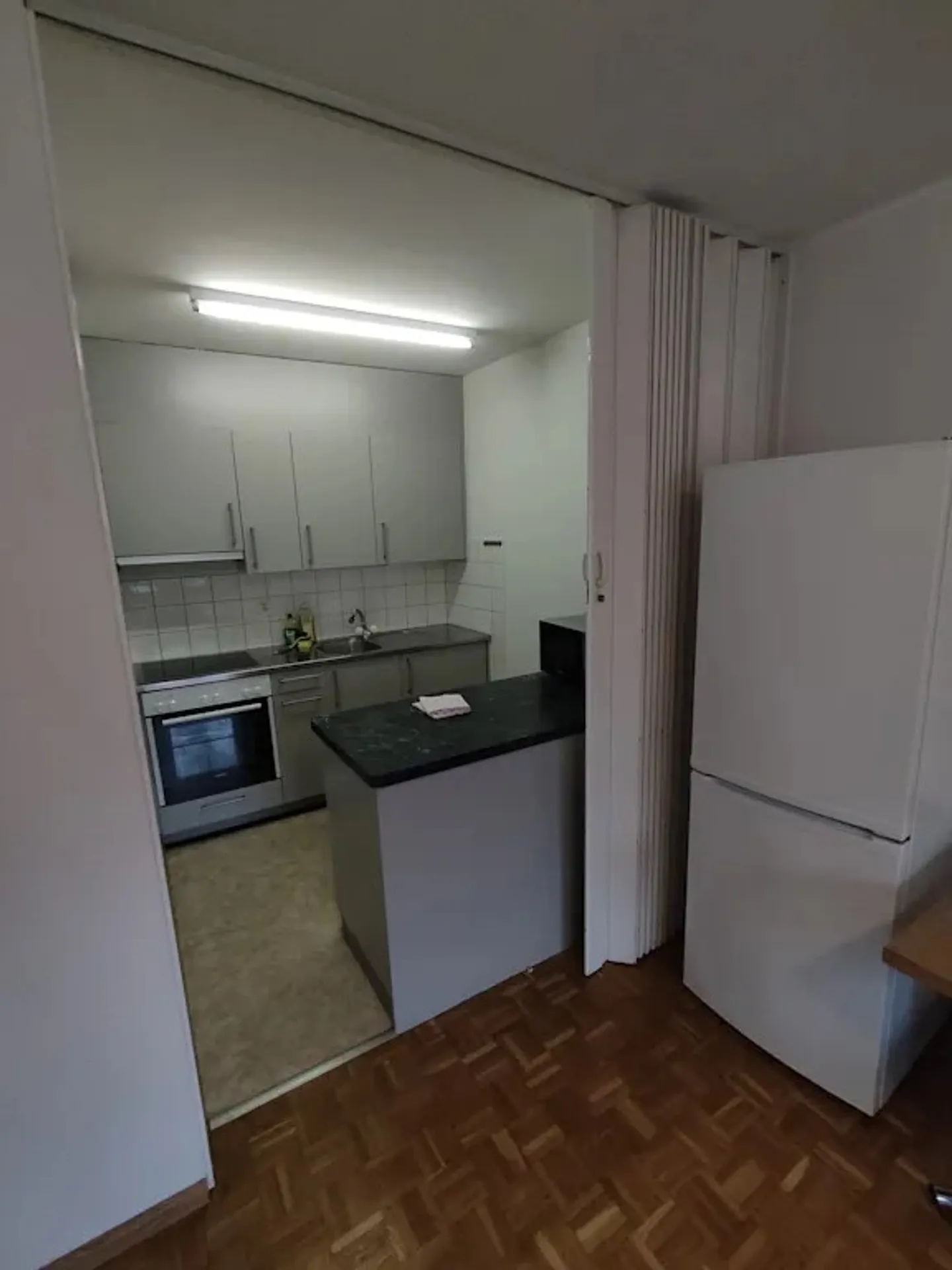 Appartamento in affitto - Foto 5 di 8