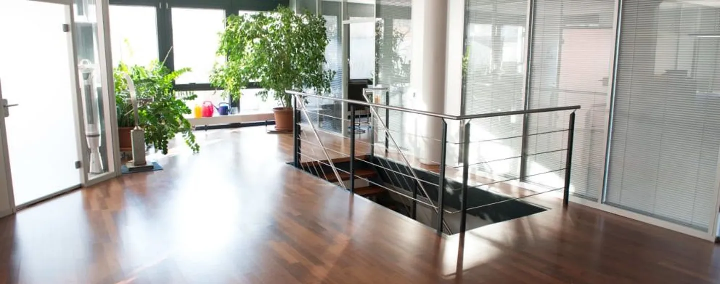 594 m2 espace de bureau moderne / cabinet médical / physiothérapie - Photo 1 sur 9