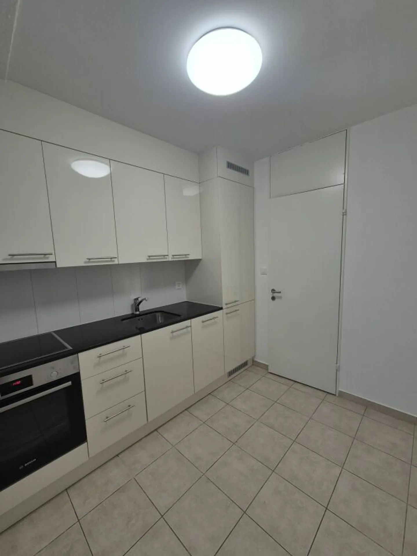 Appartamento spazioso 4.5 locali - Foto 6 di 16