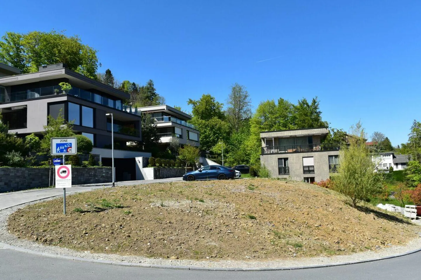 Terrain à bâtir dans un emplacement privilégié avec vue sur le lac ! - Photo 3 sur 5
