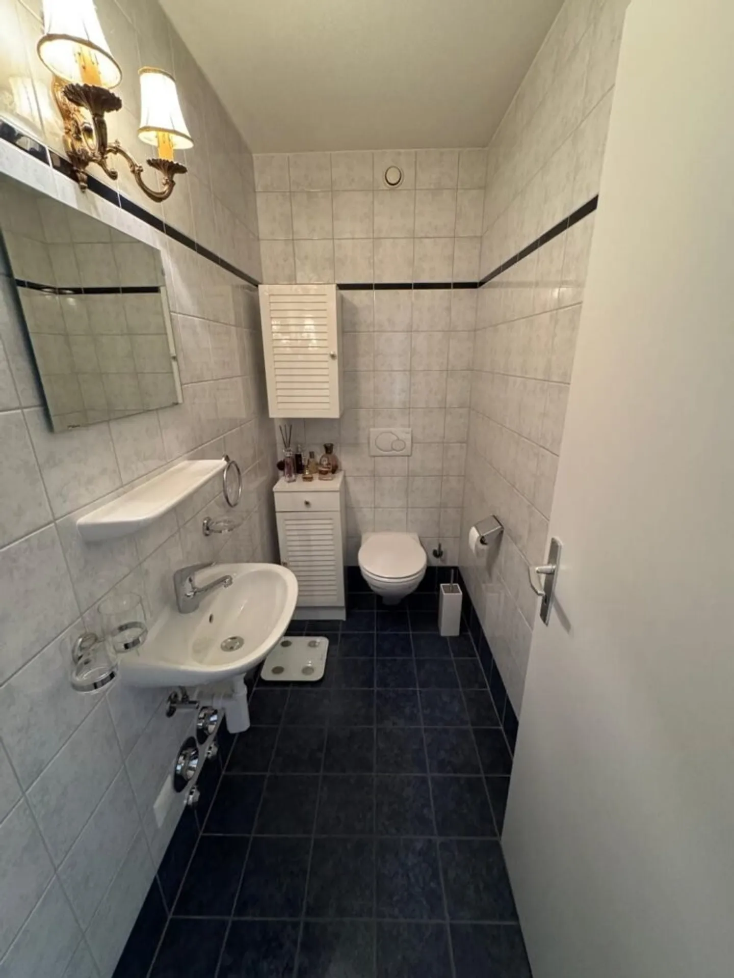 Apartment with 3.5 rooms on the 4th floor with balcony in Vevey - Photo 6 of 8