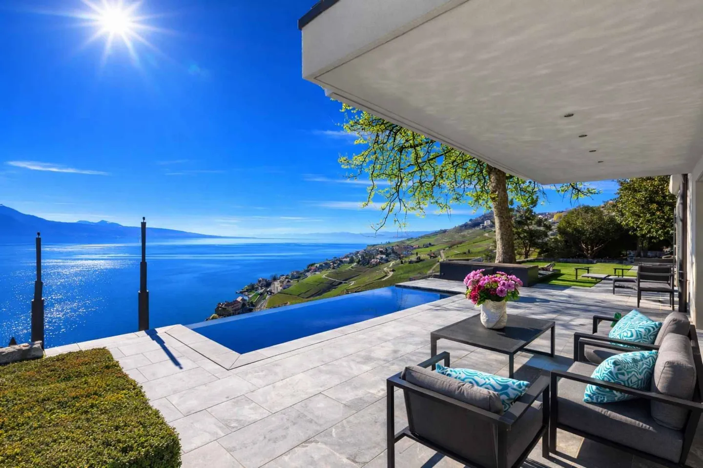 Luxusvilla mit Atemberaubendem Blick - Foto 1 von 13