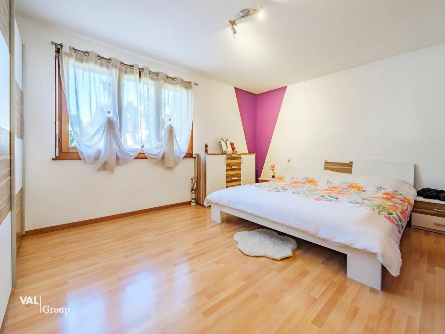 Magnifique villa avec jardin, offrant une configuration idéale pour deux unités - Foto 7 von 16