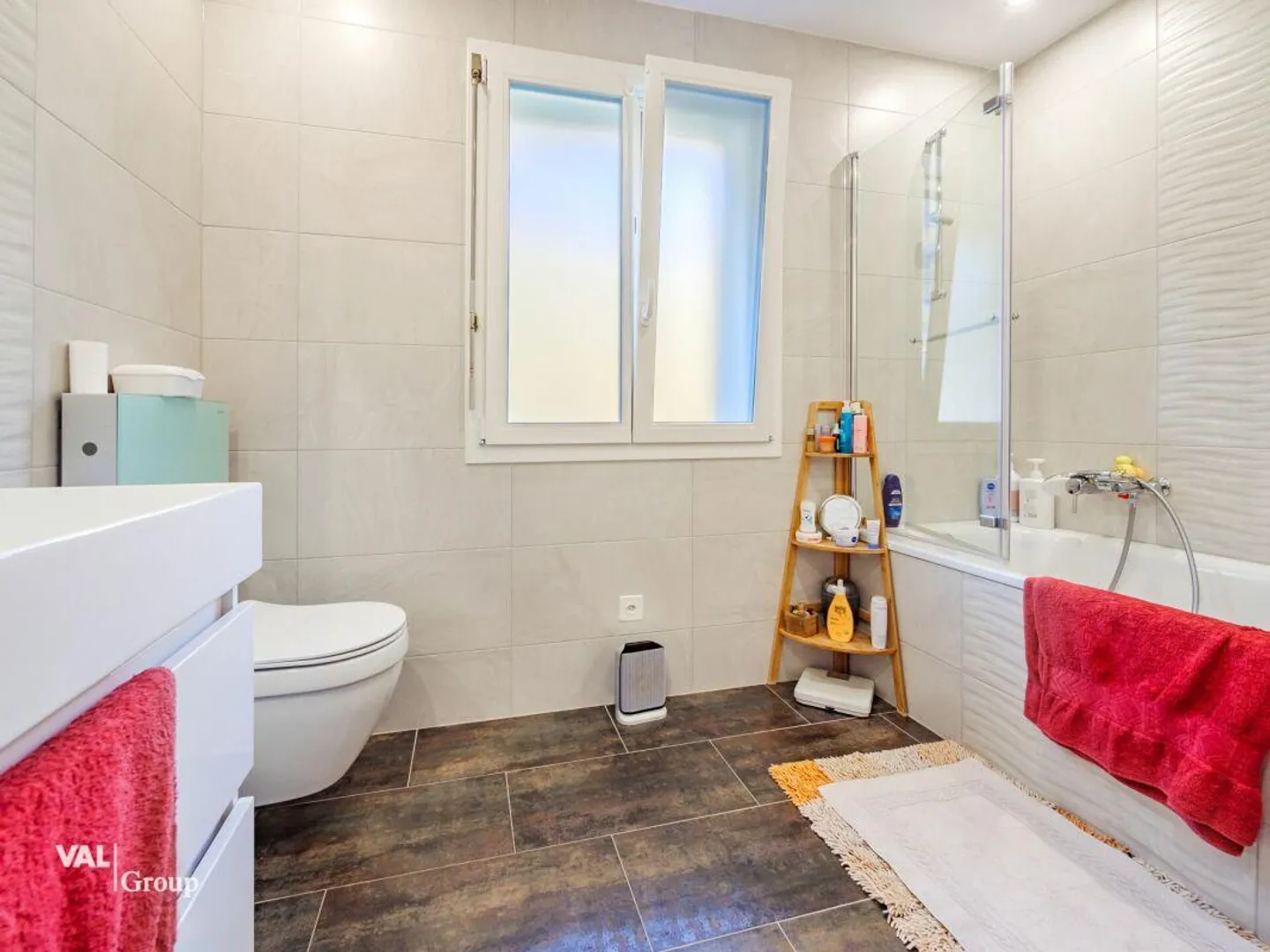 Magnifique villa avec jardin, offrant une configuration idéale pour deux unités - Foto 9 von 16