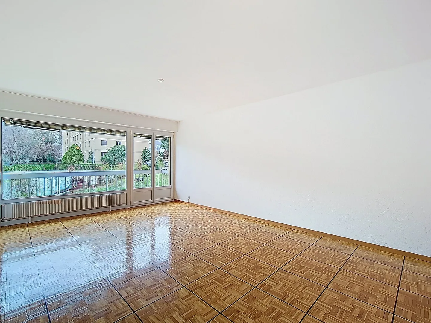 Exclusivity! 4.5-room apartment with balconies in the center of Monthey - Photo 11 of 13