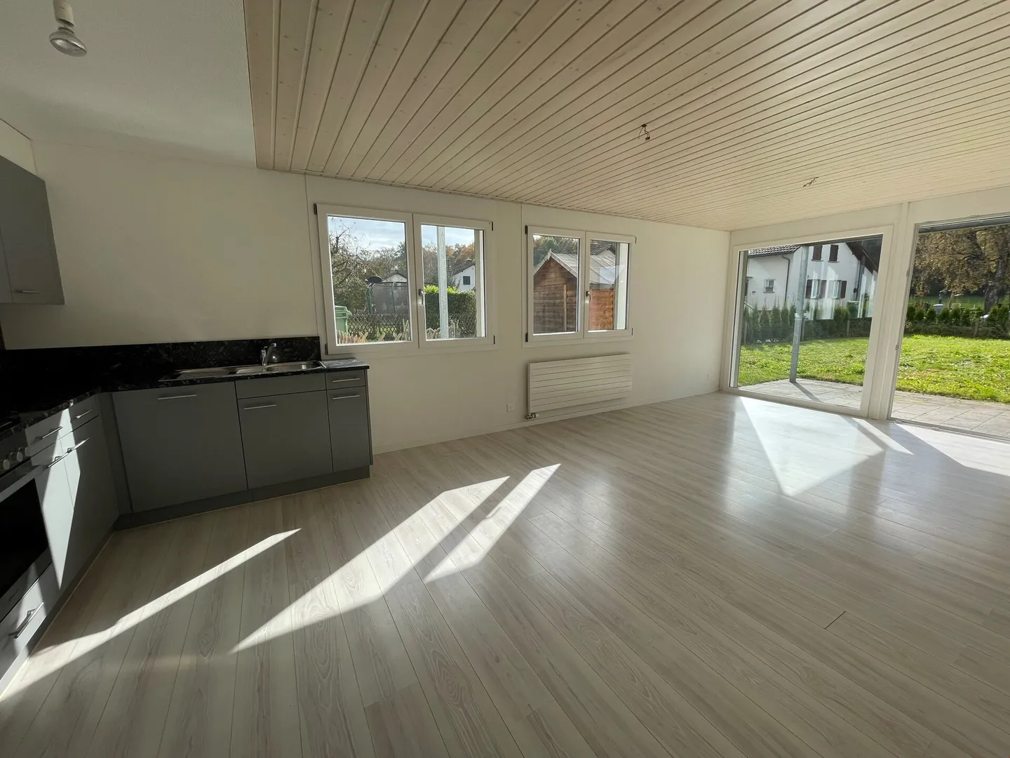 Appartement de jardin ensoleillé 3.5 pièces - Photo 4 sur 15