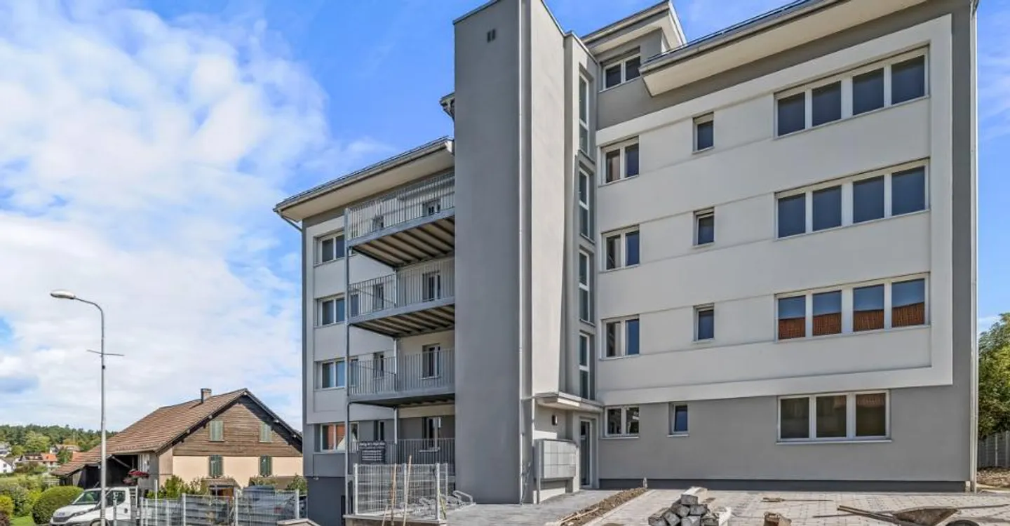 Spacious apartment with large terrace - Photo 1 of 4