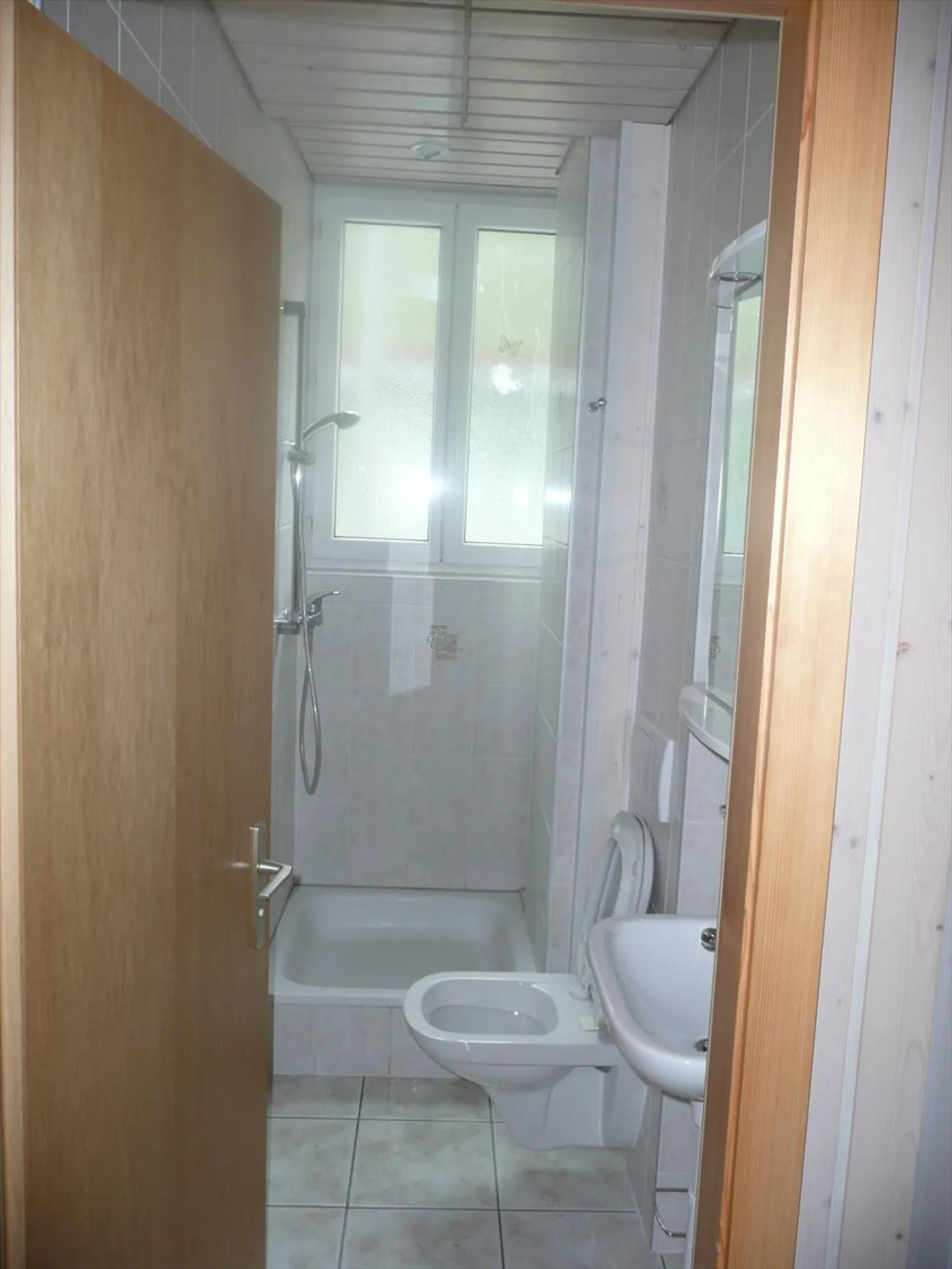 Wohngebäude - Foto 7 von 13