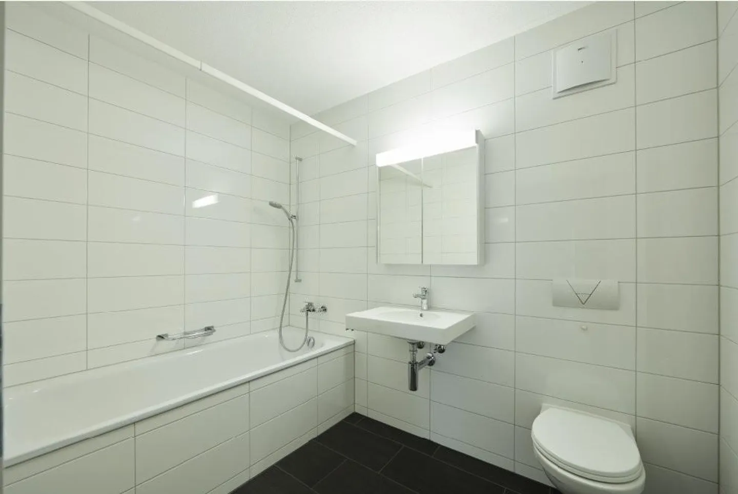 Votre nouveau chez-vous avec 2,5 pièces - Photo 4 sur 5