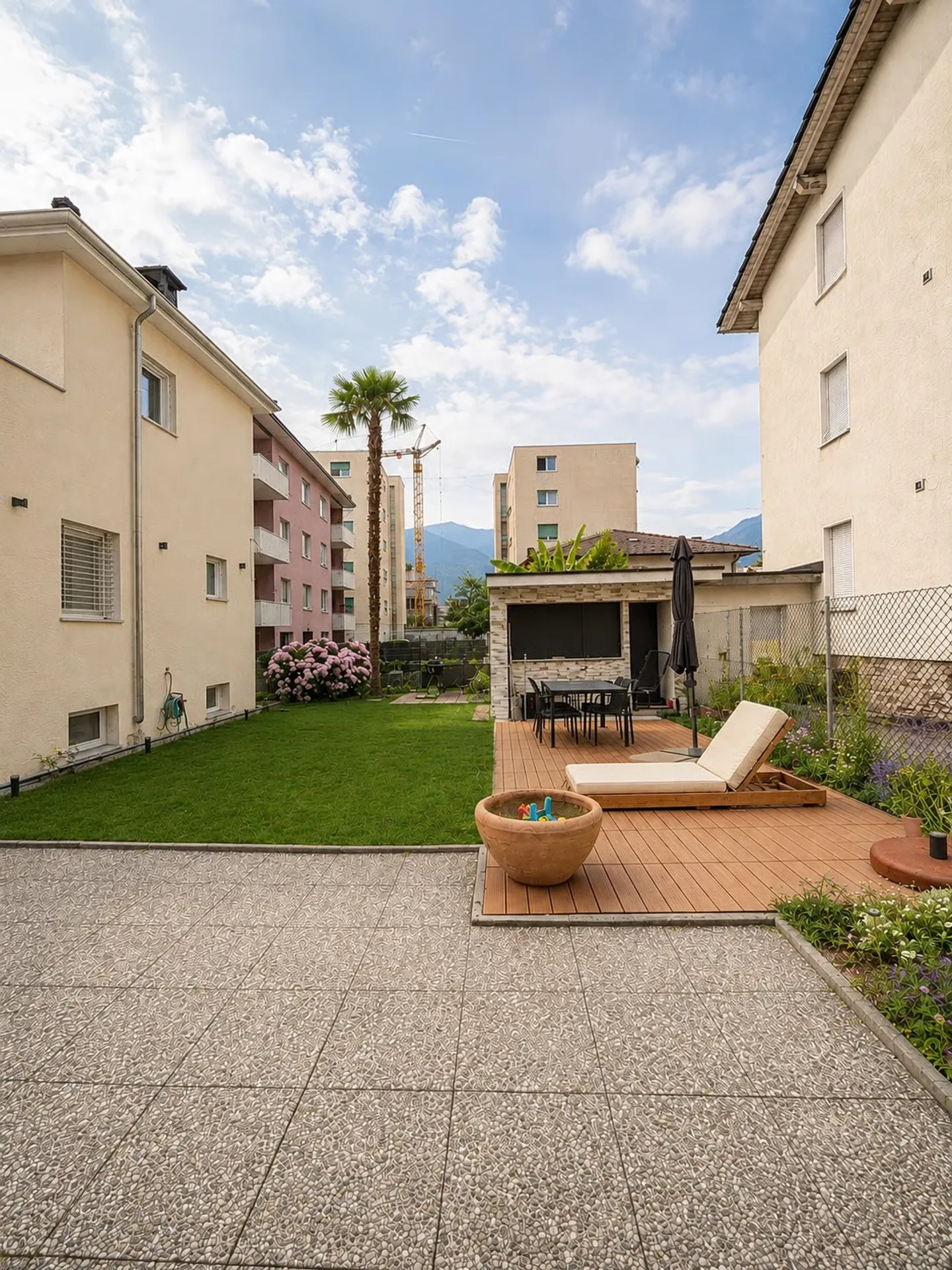 Exclusive single-family house in a privileged location in Bellinzona - Photo 25 of 26