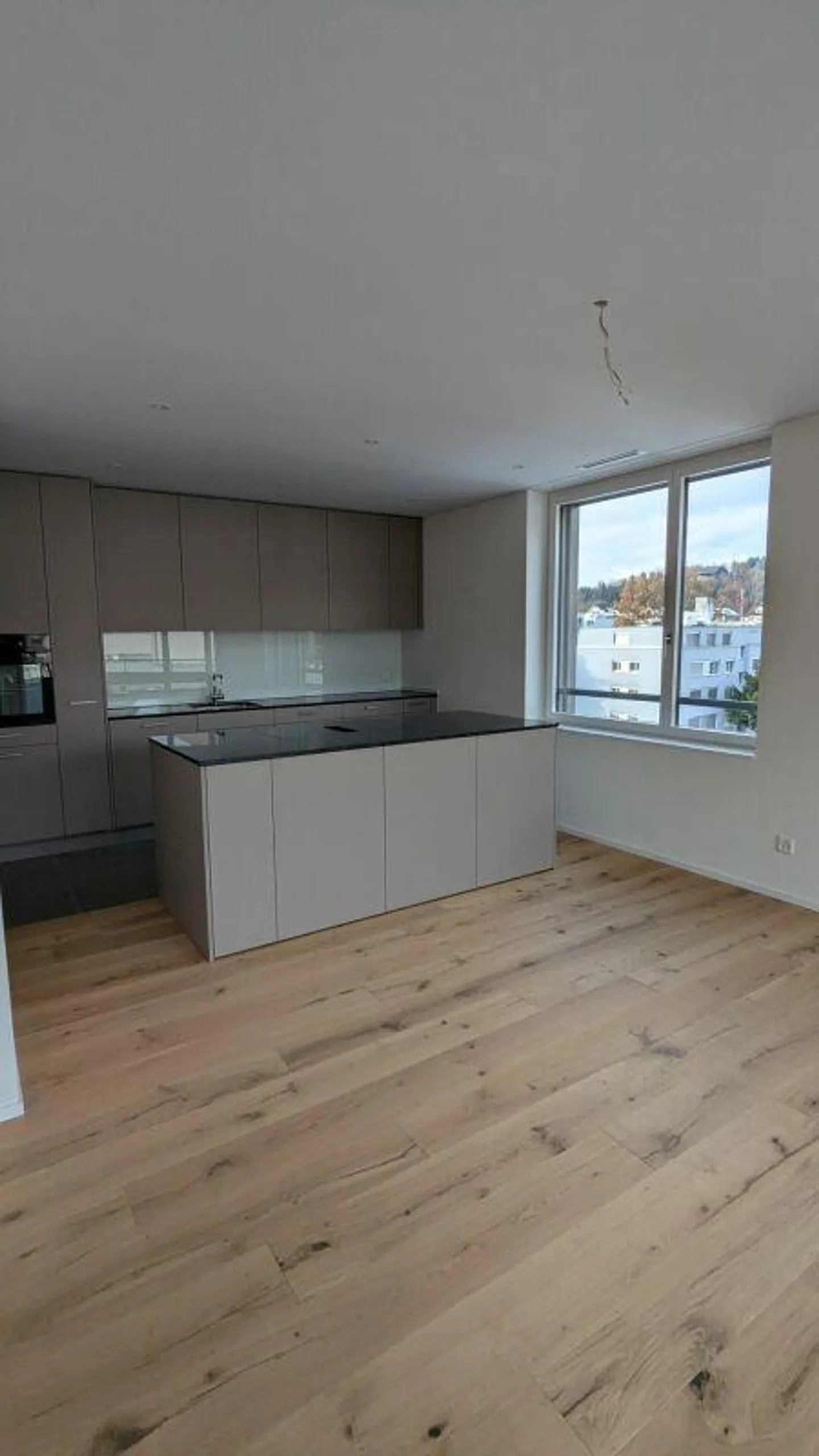 Appartamento 4,5 locali nel parco Sagi-Mühlibach - Foto 3 di 10