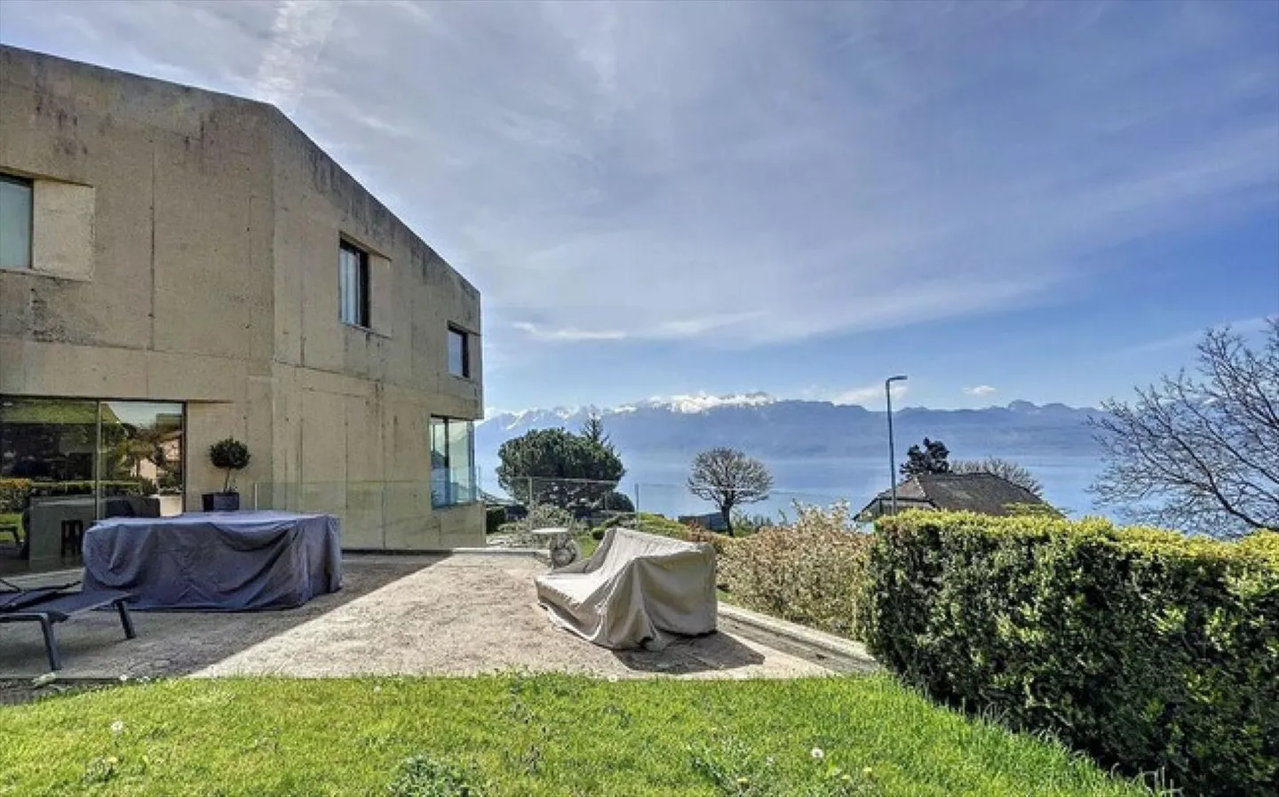 Appartamento con vista mozzafiato sul lago e sulle montagne - Foto 11 di 12