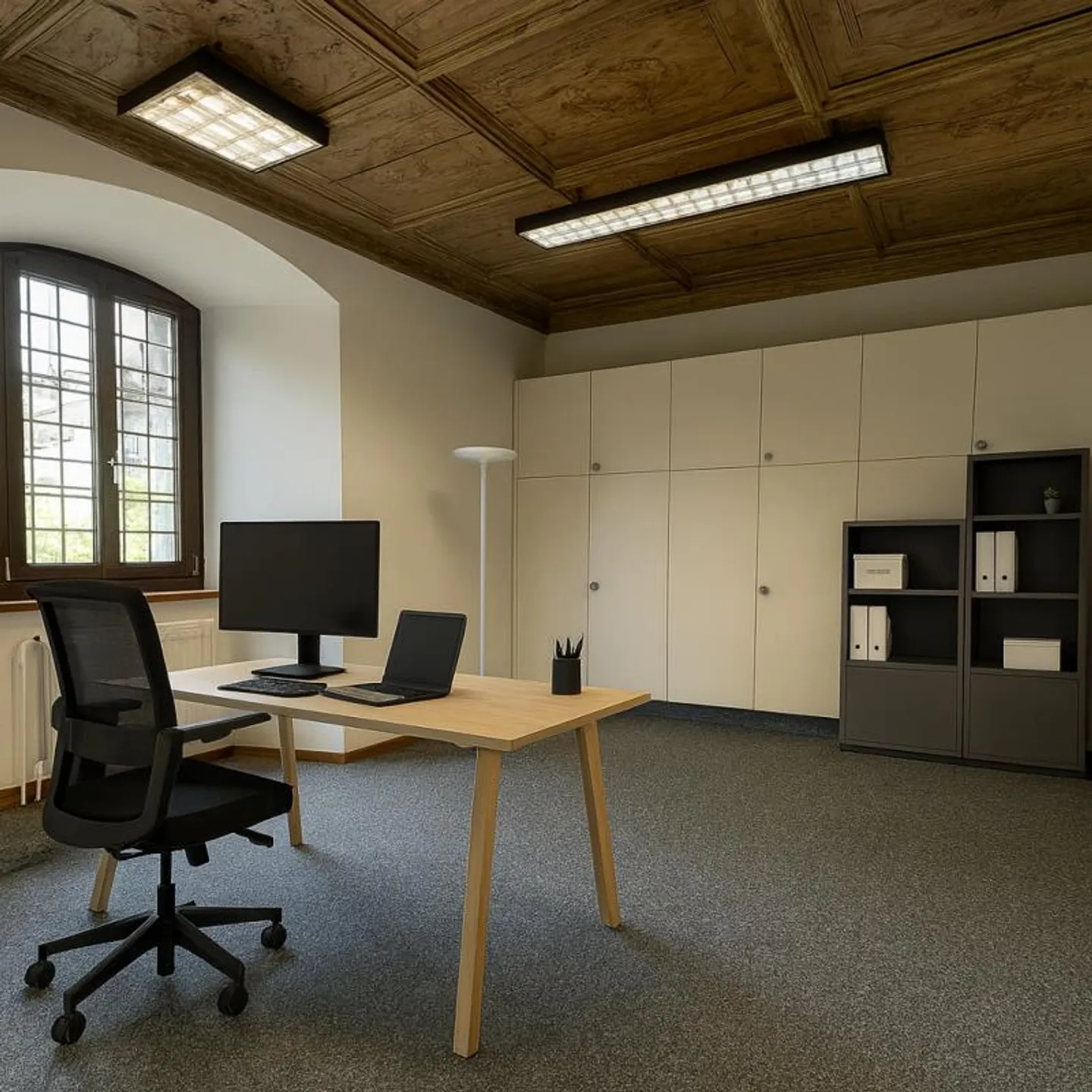 Characterful commercial space in the heart of Schwyz - Photo 3 of 9