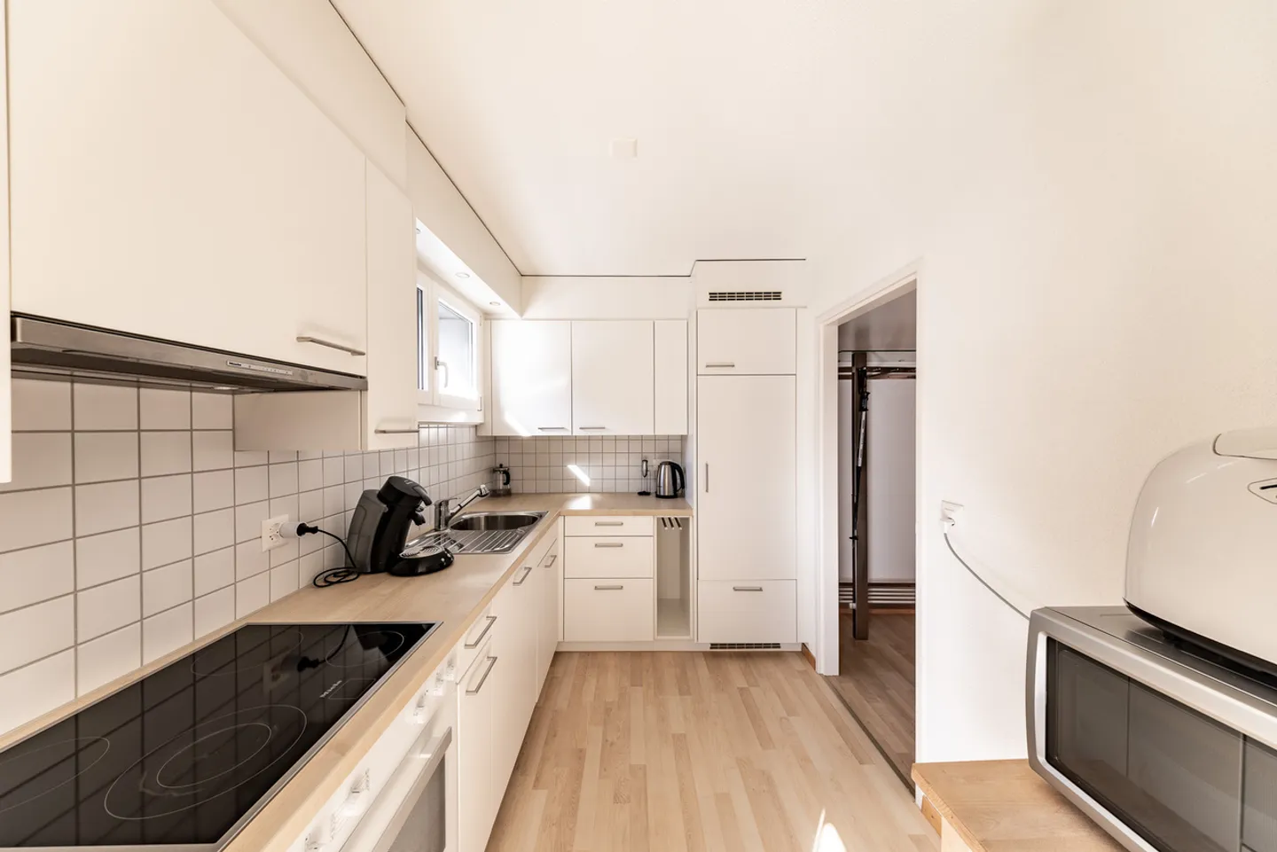 Stilvolles Penthouse mit Terrasse - Foto 3 von 8