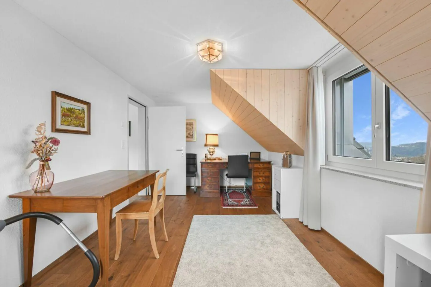 Hochwertige 3.5-Zimmer-Dachwohnung  mit traumhafter Sicht auf den S... - Foto 14 von 30