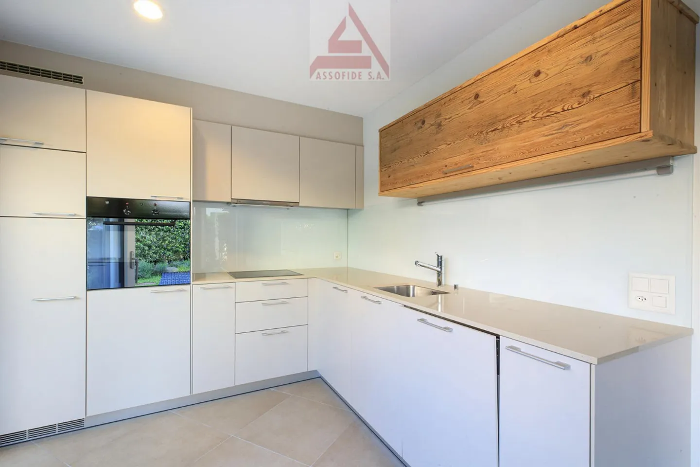 Elegante duplex di 3.5 locali /  Elegante 3,5-Zimmer-Duplexwohnung - Foto 2 di 6